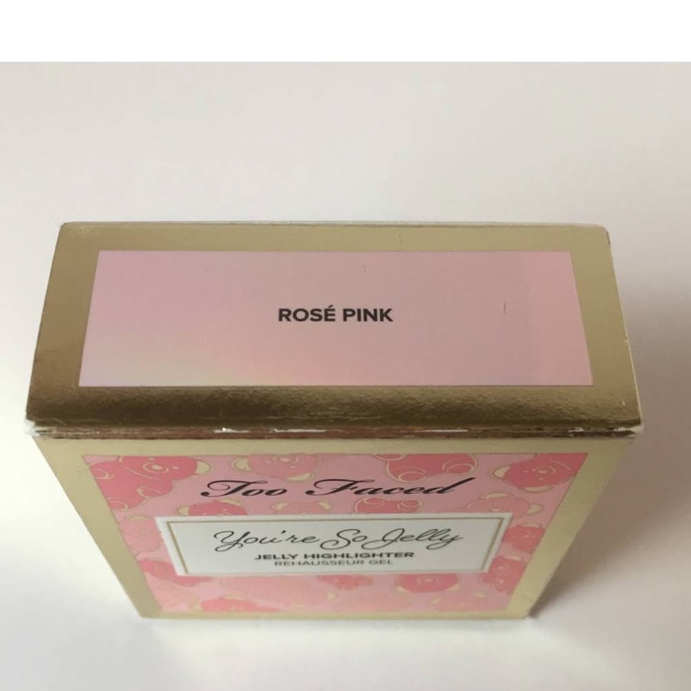 Too faced highlighter - Picture 5 of 5